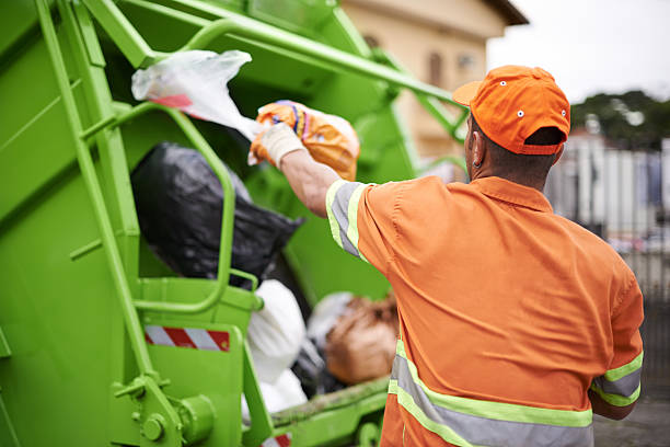 Best Yard Cleanup Services  in Bowling Green, MO